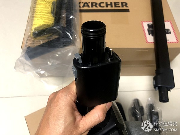 家用洗地机对比_KARCHER卡赫无线吸尘器评测_凯驰驾驶式洗地机