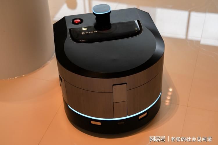 商用清洁机器人发展趋势_凯驰驾驶式洗地机_2021年清洁设备市场分析